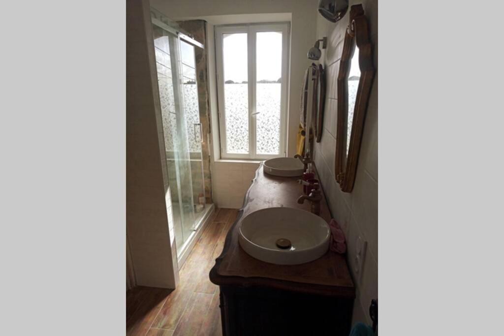 Kermaravel, Le Petit Manoir En Bord De Mer. Saint-Pol-de-Leon Exterior photo